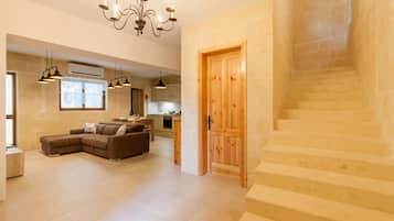 House | 3 bedrooms, Internet