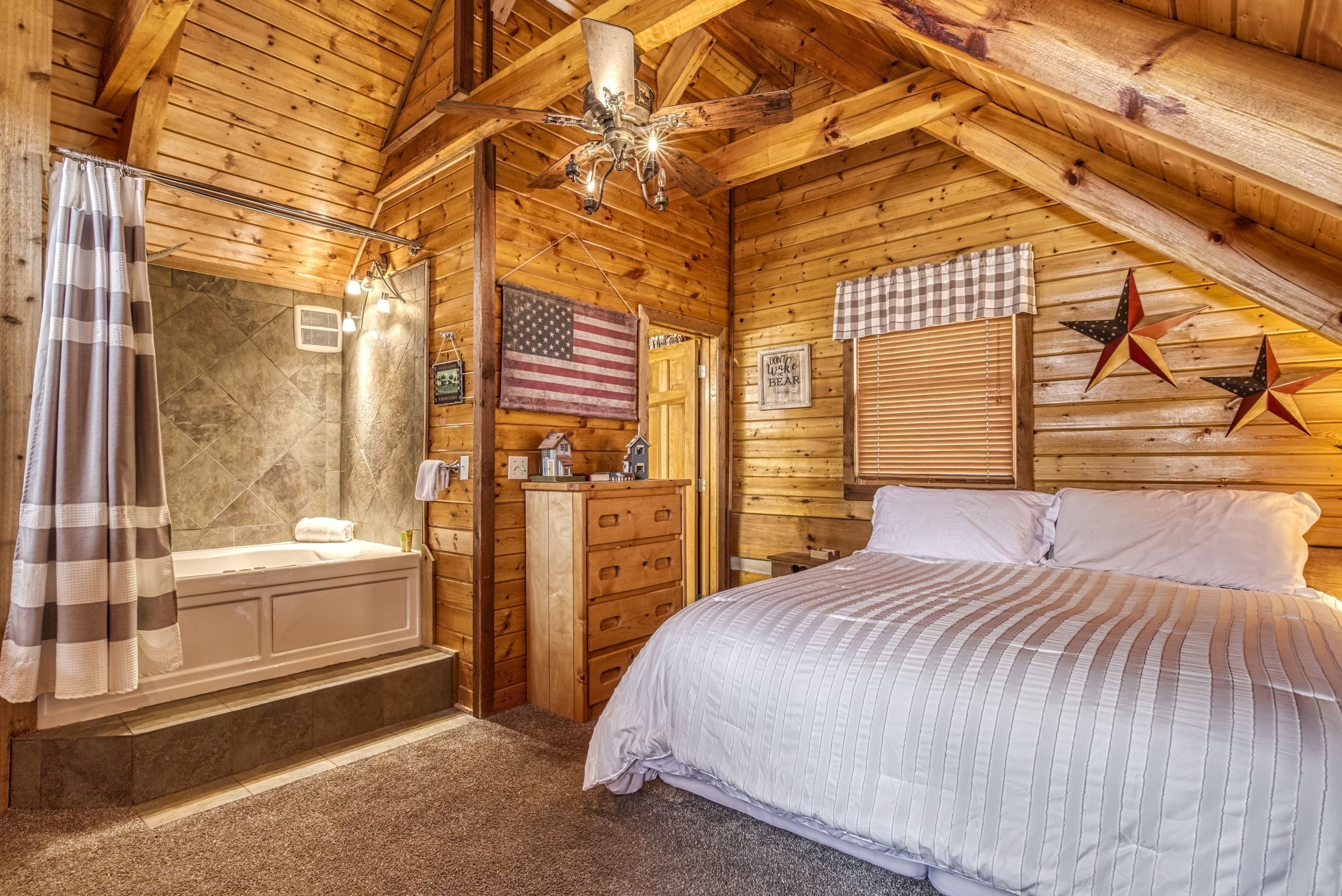 独立别墅 | 2 多间卧室