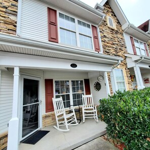 Apartment | 2 bedrooms - 1 Ranked Condo w Pool Gym Gamer Room (Sevierville)