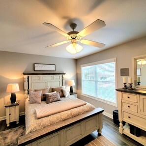 Apartment | 2 bedrooms - 1 Ranked Condo w Pool Gym Gamer Room (Sevierville)