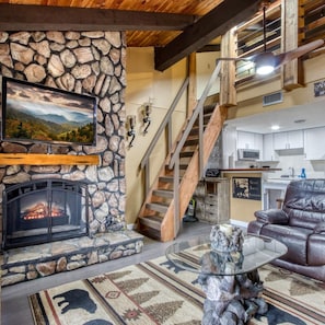 Apartment | 2 bedrooms - Brand New-spectacular View-pool-peaceful-relaxing (Sevierville)
