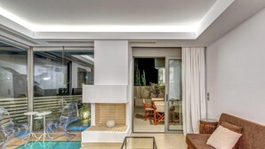 TV, fireplace - A2 -  luxury house with pool (Porto Heli)