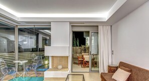 TV, fireplace - A2 -  luxury house with pool (Porto Heli)