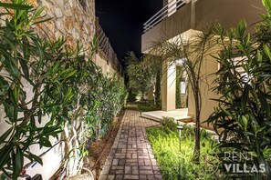 Property grounds - A2 -  luxury house with pool (Porto Heli)