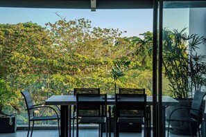 Dining - Penthouse near Beaches, Restaurants & Supermarket (Grand Baie)