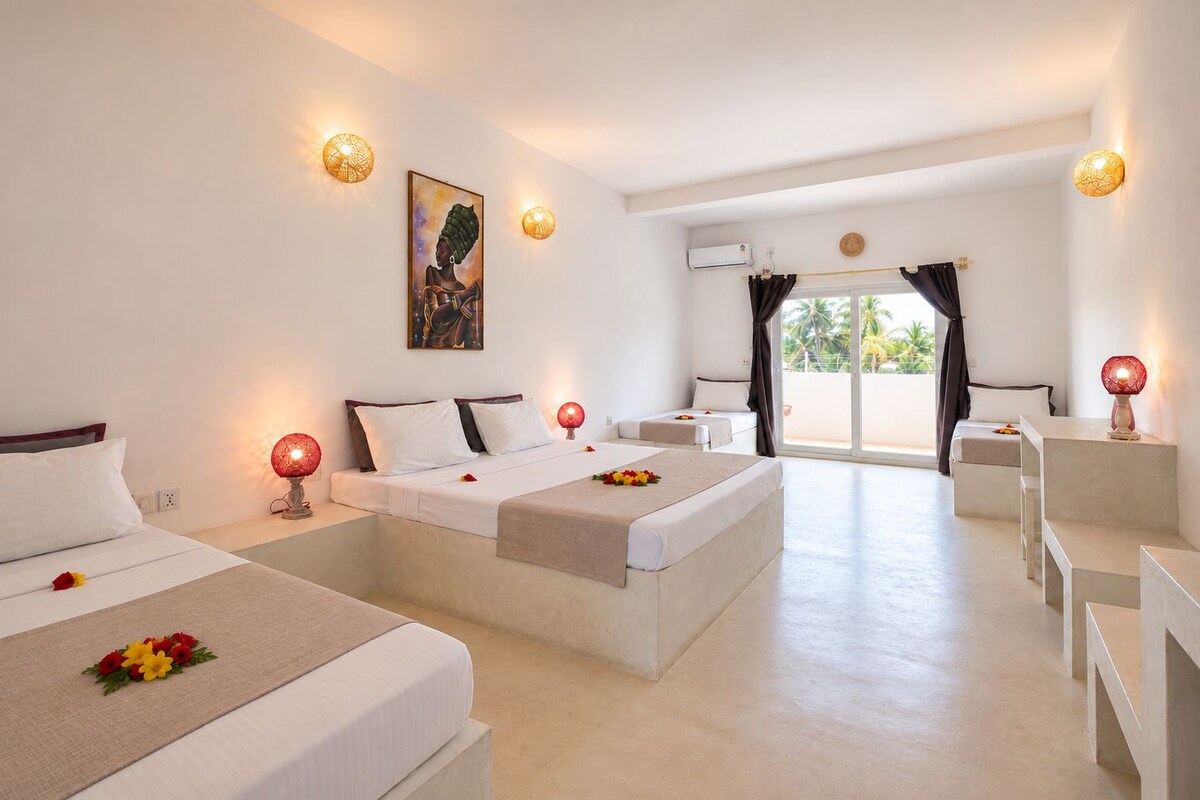 Ropa de cama de alta calidad y minibar 