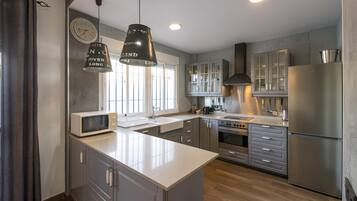 House | 3 bilik tidur