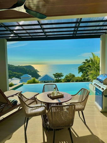 3 Bedroom Sunset Pool Villa - Ocean View | Terrace/patio