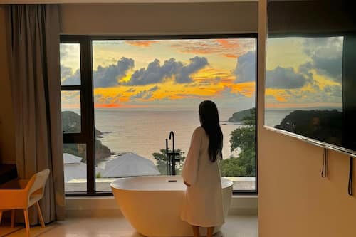3 Bedroom Sunset Pool Villa - Ocean View | Iron/ironing board, free WiFi
