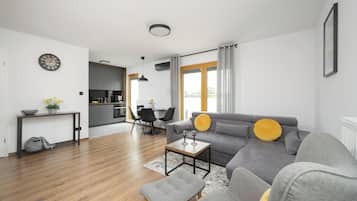 Departamento, 1 habitación, balcón | Sala de estar