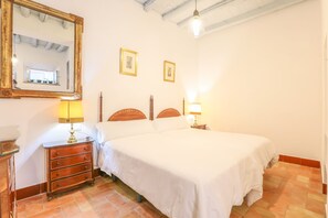 Villa | 1 bedroom - Posada De La Casa Del Pintor Hab Almeria - Adults Only (Carmona)