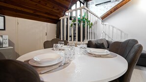 Unclassified image, 4 of 43, button - Rovani 14 in Monza With 1 Bedrooms and 1 Bathrooms (Monza)