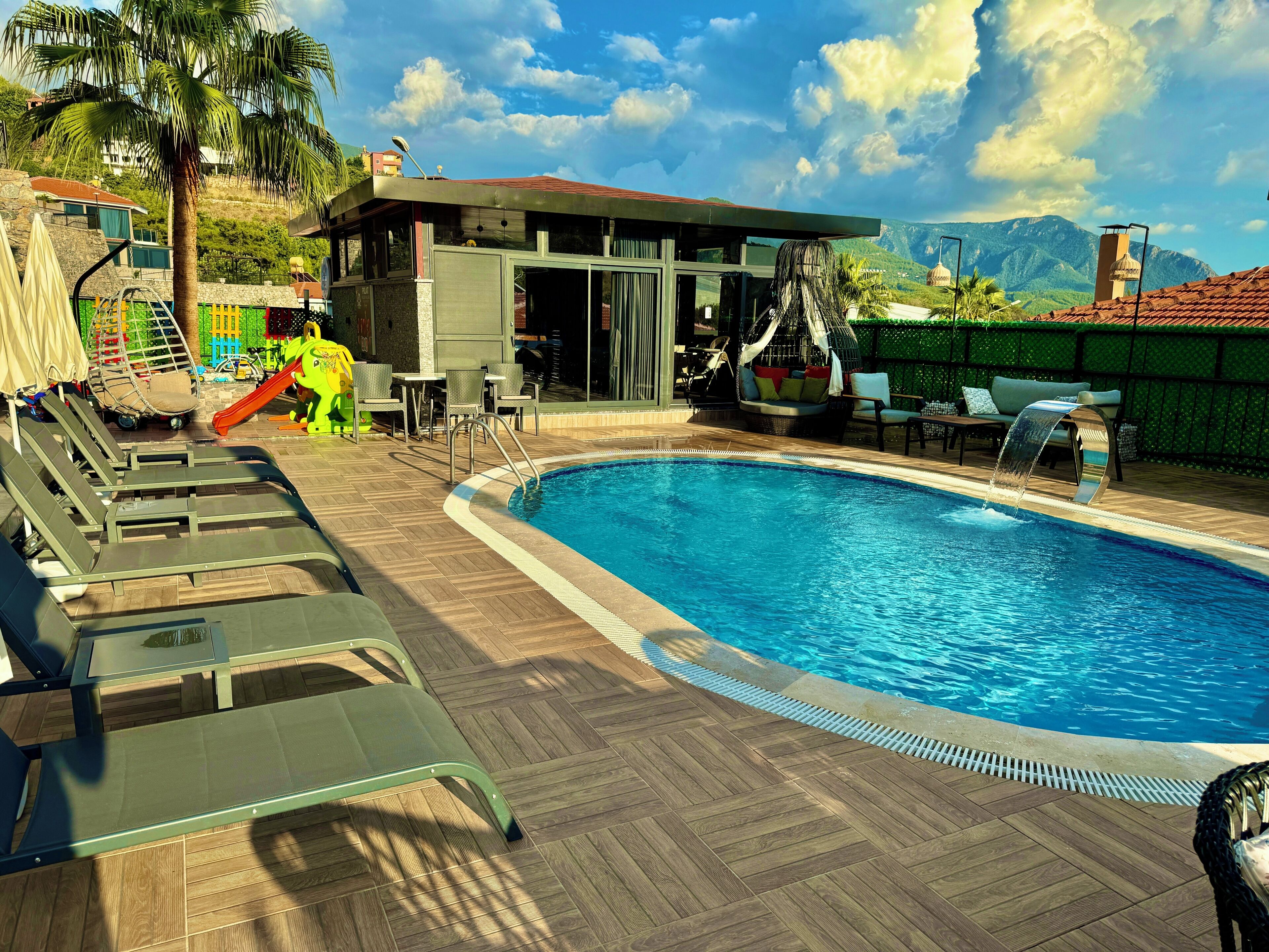 Εξωτερική πισίνα