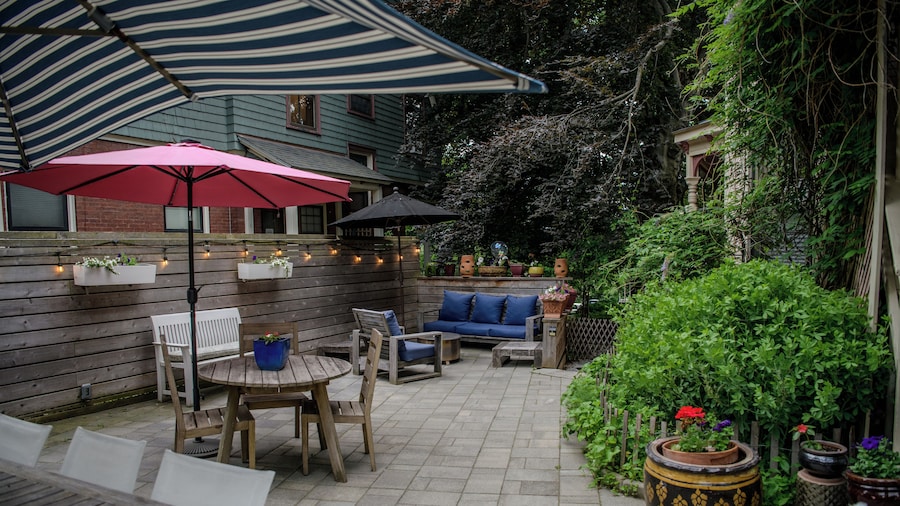 254 South Union Street Guest House