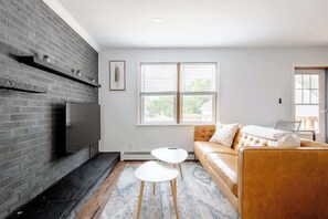 TV, fireplace, offices
