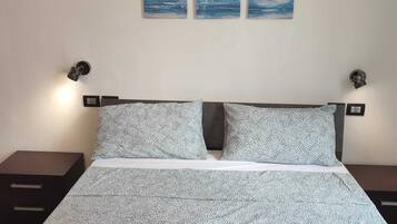 2 Schlafzimmer, Bügeleisen/Bügelbrett, WLAN, Bettwäsche