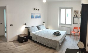 2 camere, ferro/asse da stiro, Wi-Fi, lenzuola