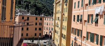 East Genoa apartment, modern and renovated