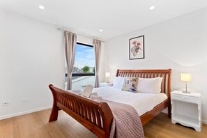 Uklassifisert bilde, 3 av 19, knapp