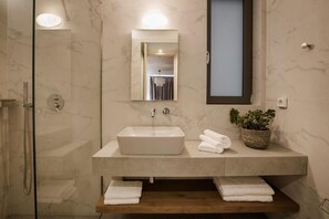 Bathroom - Villa with Sea View
 (Kefalonia)