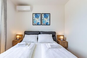 1 bedroom, WiFi, bed sheets - Cozy apartment in beautiful Zadar with WiFi, AC (Zadar)