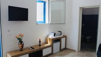 Svit - privat badrum | 1 sovrum, skrivbord och gratis wi-fi