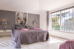 Villa | 4 Schlafzimmer, Internetzugang