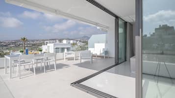 Apartment | 3 bedrooms, Internet