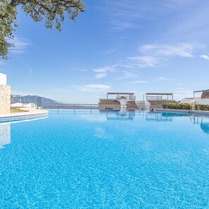 Apartment, Accessible | 2 bedrooms, Internet - Apt Mairena Forest sea View Pool (Ojén)