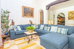 Villa | 4 bedrooms, Internet - Pool Villa Jazmin in Marbella (Estepona)