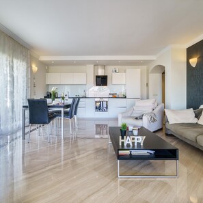 Apartment, Accessible | 3 bedrooms, Internet - Hacienda Playa Beach And Pool (Marbella)