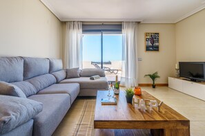 Apartment | 2 bedrooms, Internet - Sunset Seaview Corner With Pool (Estepona)