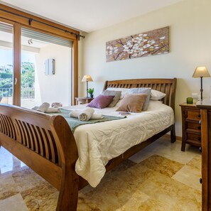 Apartment | 3 bedrooms, Internet - Marbella Mountain With sea View and Pool (Marbella)