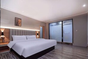 Room - Huajing Hotel(Yulin Miaoyuan) (Yulin)