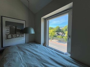 3 chambres, fer et planche à repasser, accès à Internet, literie fournie
