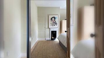 3 chambres, fer et planche à repasser, accès Internet, draps fournis