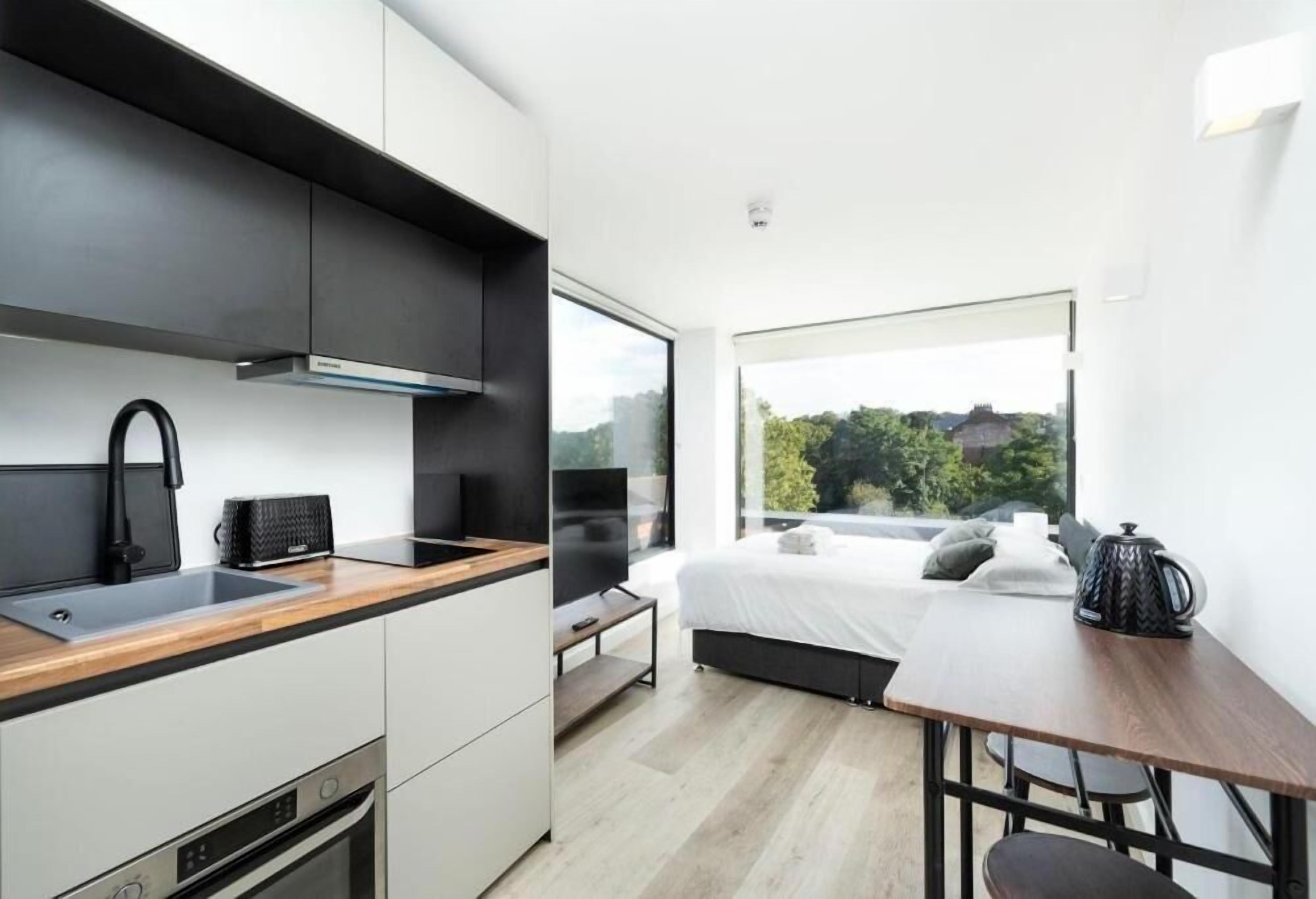 Studio | Iron/ironing board, free WiFi, bed sheets