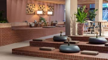 Sala de estar en el lobby