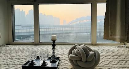 Xinyi Apartment
