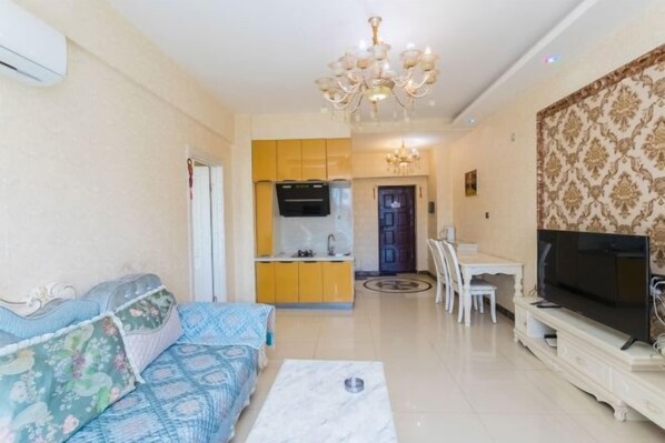 Living area - Xinyi Apartment (Harbin)