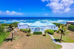 Exterior - Toes in the Sand Beach House (Christiansted)