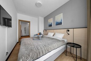 1 bedroom, desk, iron/ironing board, free WiFi