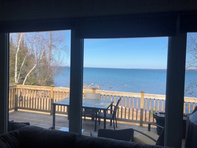 Havilland Bay Cottage on Beautiful Lake Superior 