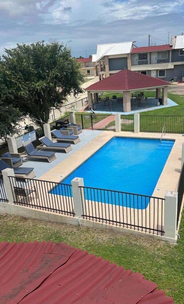 Exterior - MG INN & SUITES (Zapata)