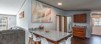 Cozy 3-bedroom house in enjoyable Long Neck Delaware, By the Indian River bay