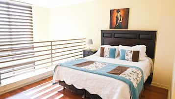 City Loft, Multiple Beds, Balcony, Tower | Individually decorated, individually furnished, iron/ironing board