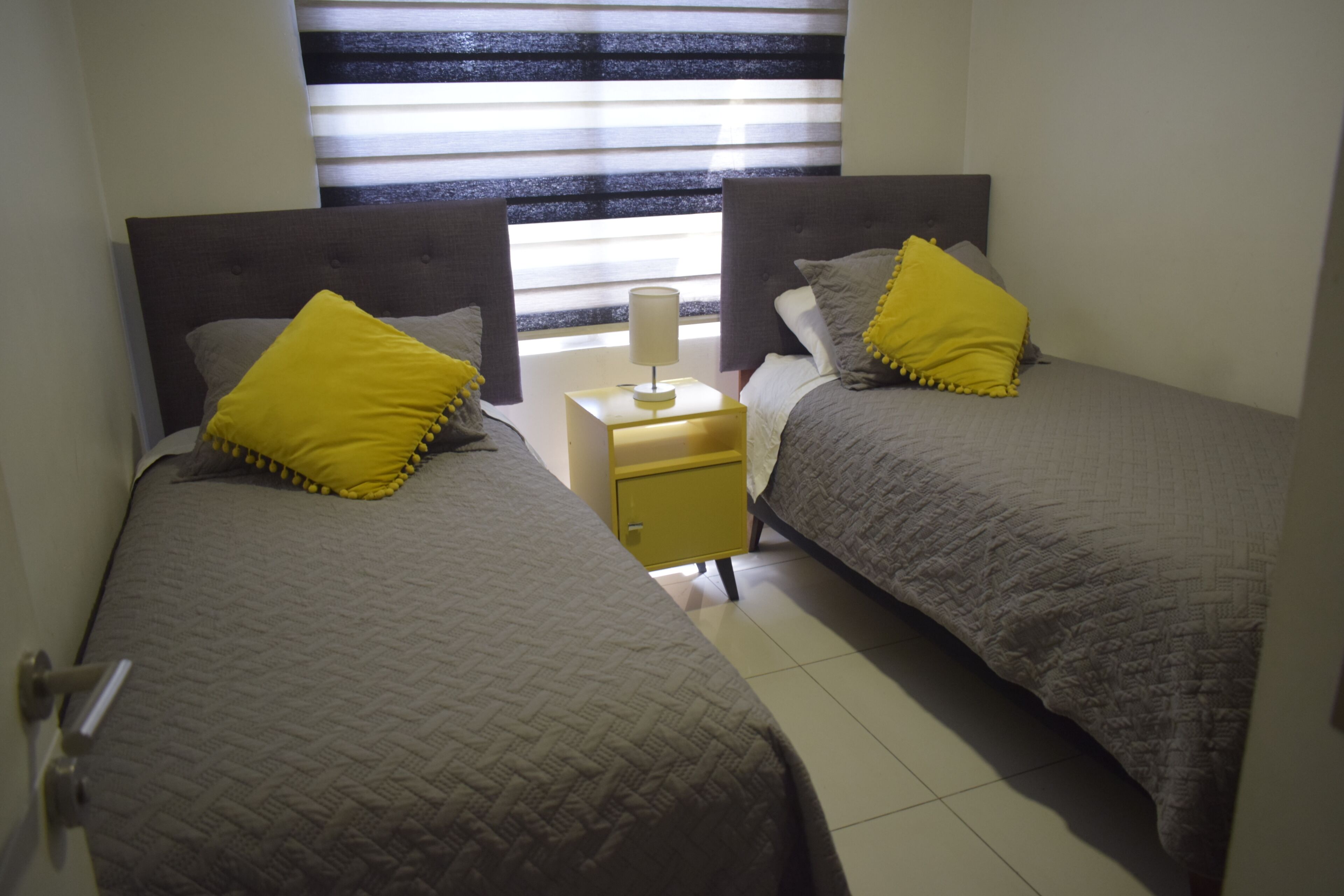 Family Apartment, Berbilang Katil, Bathtub, Garden View | Seterika/papan seterika, Wi-fi percuma, dihias secara berasingan 
