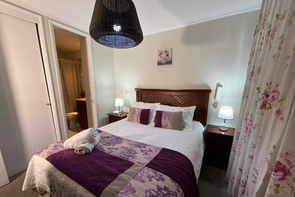 Standaard appartement, meerdere bedden, niet-roken, kitchenette | 2 slaapkamers, individueel gedecoreerd, individueel gemeubileerd