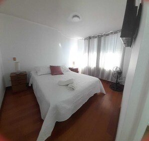 Departamento Deluxe, varias camas, para no fumadores, vista al jardín | Decoración personalizada y muebles diferentes