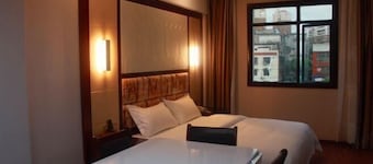 Pin Hotel